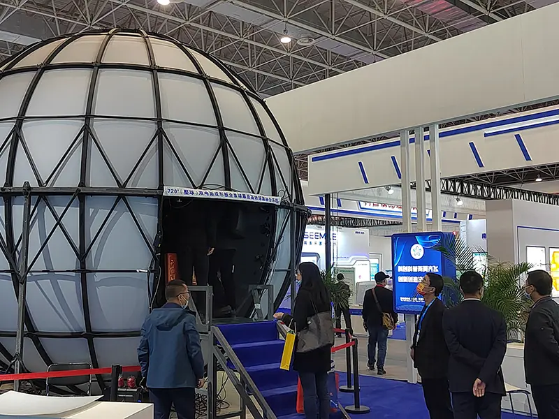 720-Degree-Whole-Projection-Dome-with-Hyperboiliod-Forming-Panelne7