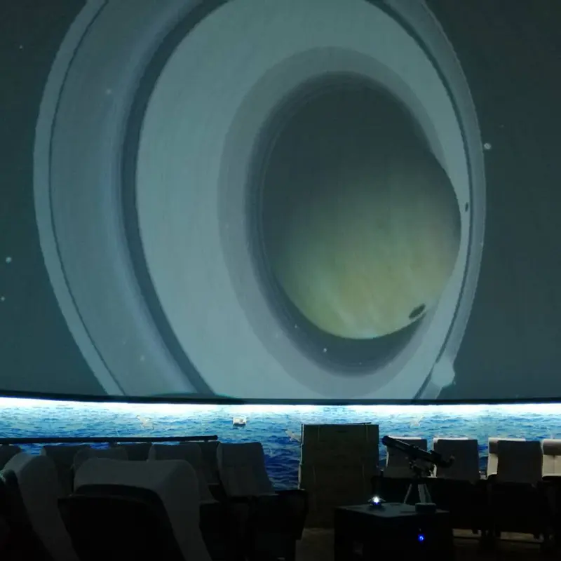 Dome-Theater5wcc